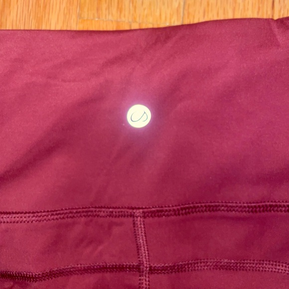 Tlf women’s Burgundy Leggings work out sport leisure size small mid calf/ankle - Picture 2 of 8